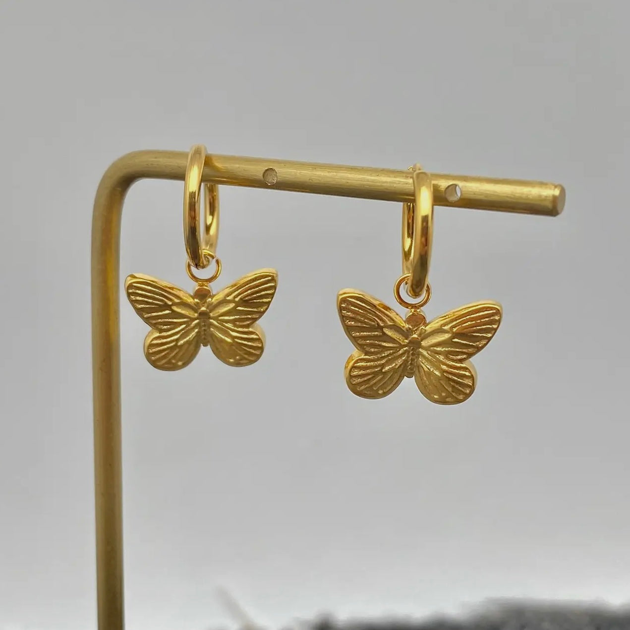 Mini Butterfly Huggies
