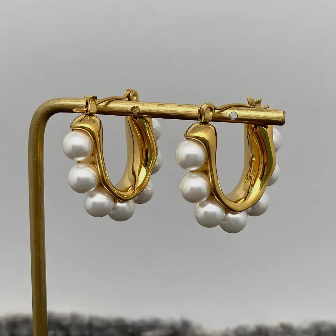 Pearl Halo Hoops
