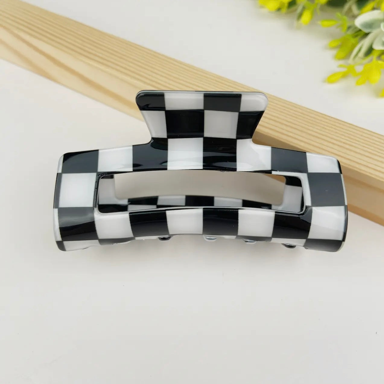 Retro Checker (Black)